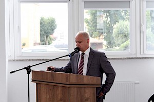 W powiecie radzyńskim prezentację dot. wsparcia EFS + w projekcie programu przedstawiał Marek Necier, Dyrektor Departamentu Wdrażania EFS UMWL (fot. Powiat Radzyński).