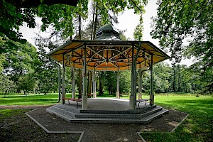 Altana na terenie Zespołu Pałacowo-Parkowego w Międzyrzecu Podlaskim