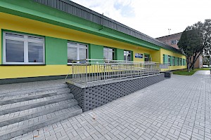 zewnętrzna część budynku SP ZOZ w Kraśniku