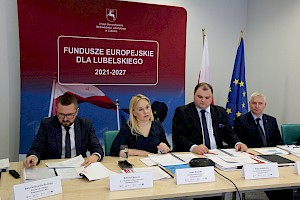 Spotkanie prowadziła Dyrektor Departamentu Zarządzania RPO Urzędu Marszałkowskiego Województwa Lubelskiego w Lublinie  (DZ RPO) Anna Brzyska.